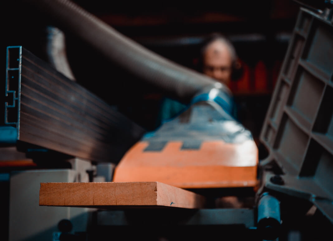 Schuurmannen-producten-maatwerk-houtvlakken https://www.deschuurmannen.nl/wp-content/uploads/2018/10/Schuurmannen-producten-maatwerk-houtvlakken.jpg