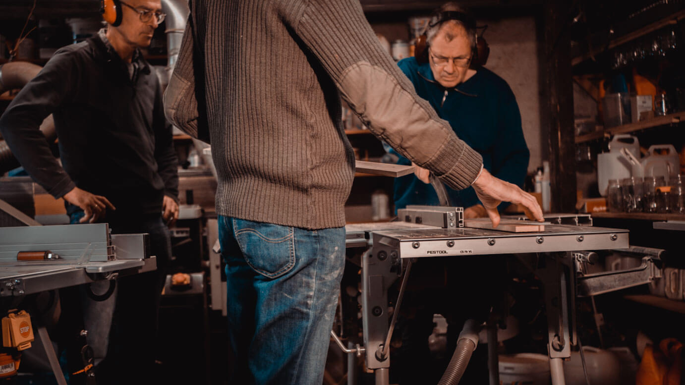 Schuurmannen-producten-maatwerk-werkplaats https://www.deschuurmannen.nl/wp-content/uploads/2018/10/Schuurmannen-producten-maatwerk-werkplaats.jpg